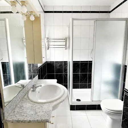Apartament Daubresse 85 B Centre Gare Airport Charleroi