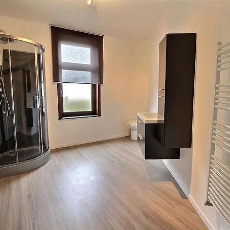 Apartament Daubresse 85 B Centre Gare Airport Charleroi